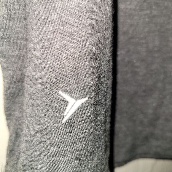 Love who you are (old navy tank) - Picture 5 of 5